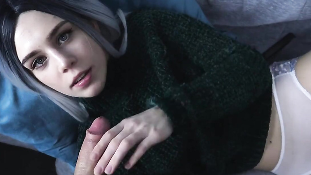 Сложно быстро не кончать, когда ты в отношениях с такой милашкой