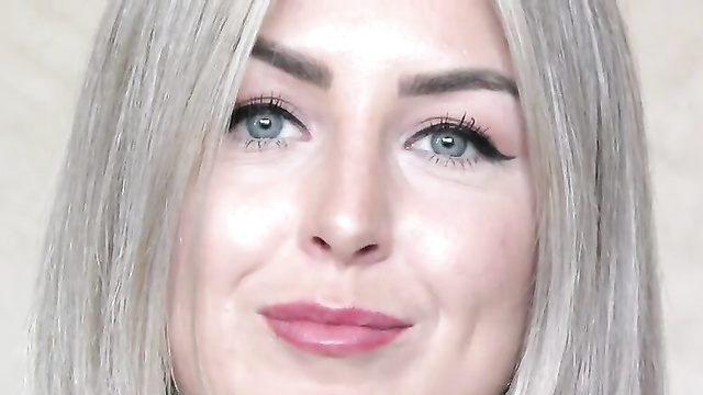 Милфа посетила порно кастиг Пьера Вудманагде кончают на лицо