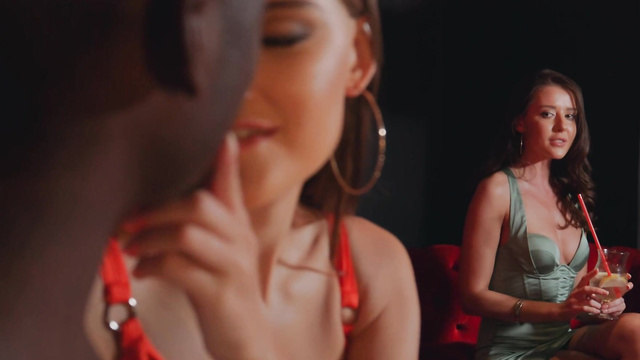 Ночная жизнь на грани возможного